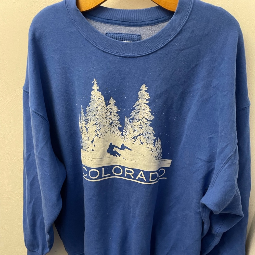 American Eagle “Colorado” Crewneck